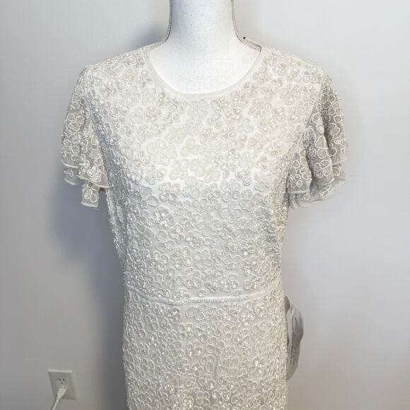 Mac Duggal High Neck Beaded Flutter Cap Sleeve Gown In White 10748 Size 10 New - Picture 3 of 13
